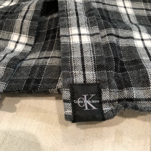 Calvin Klein Flannel Button Down Shirt - Picture 4 of 8